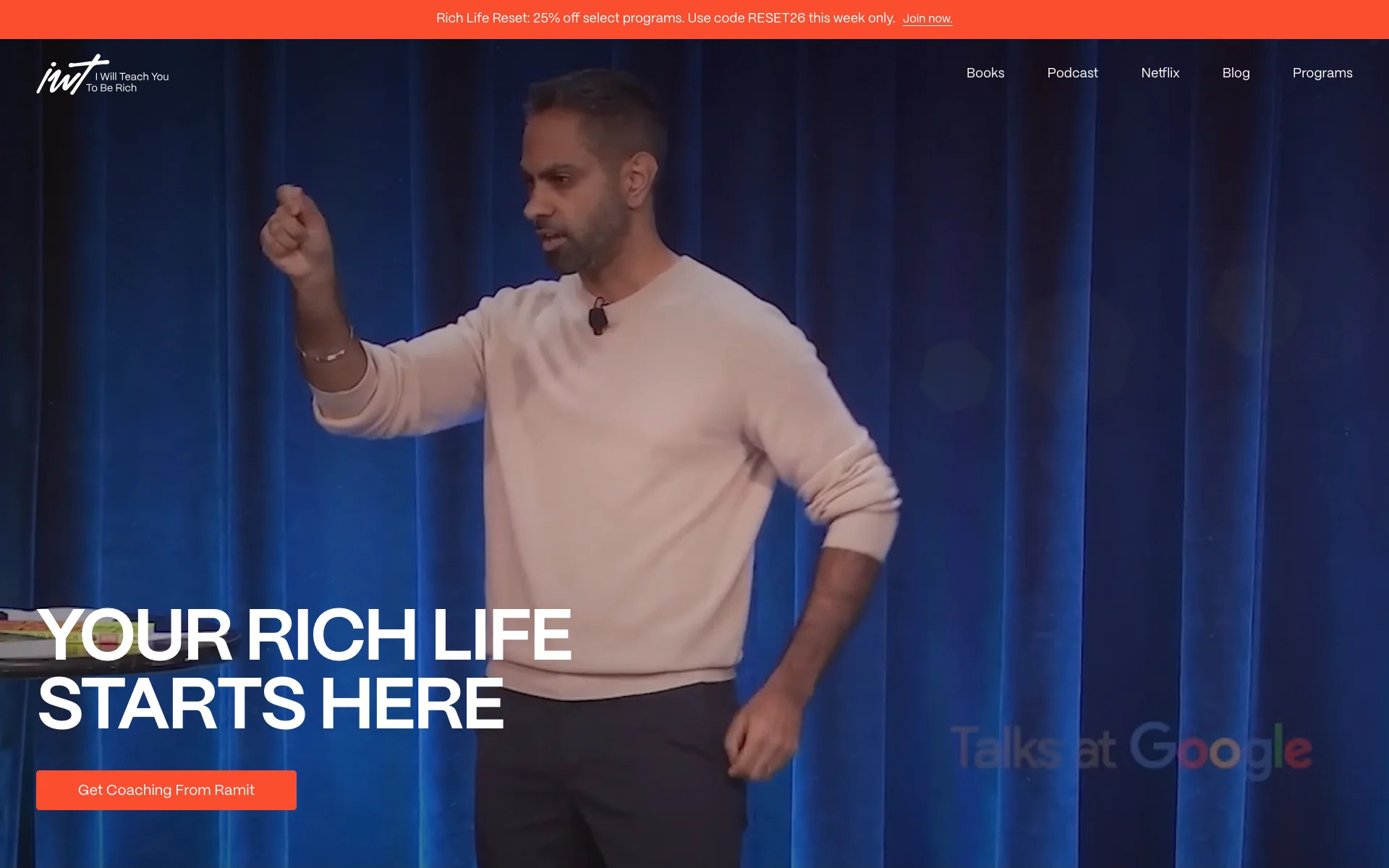 Squeeze page Ramit Sethi I Will Teach You To Be Rich: hero con Ramit che parla, titolo "Your Rich Life Starts Here" e CTA "Get Coaching From Ramit"